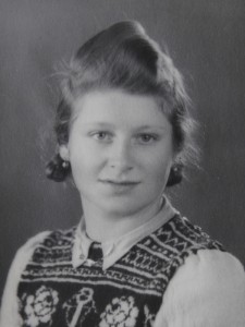 Luise Jaretz 1945